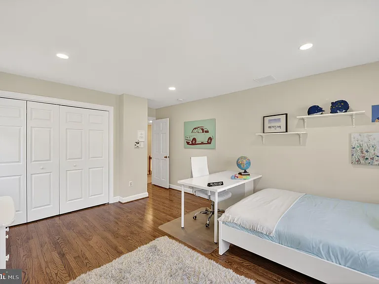5115 Cape Cod Ct — Photo 37