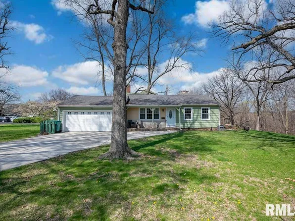 2611 W Belle Vista Ct, West Peoria, IL 61604