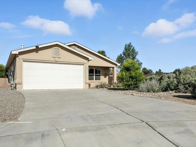 147 Oakwood Ct SW, Rio Rancho, NM, 87124