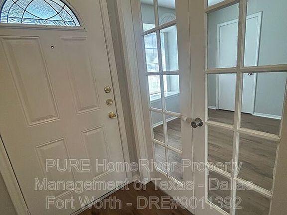 2nd image of 116 Windmill Ridge Dr