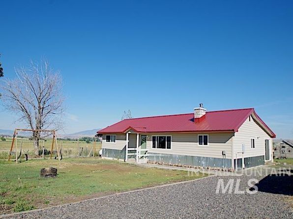 945 Grays Creek Rd, Indian Valley, ID 83632