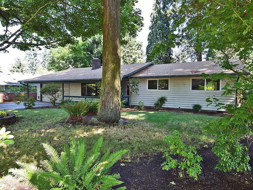 1st image of 1309 NE 103rd Ct