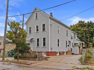 915 E Meinecke Ave, Milwaukee, WI 53212