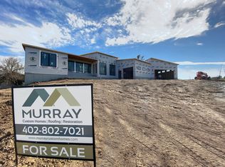 8533 Tralee Rd, Lincoln, NE 68520