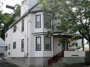 38 Lily St, Lynn, MA 01902