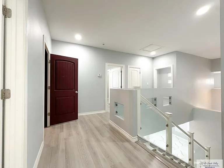 6876 Red Pne — Photo 18