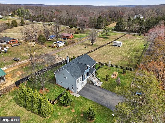 5th image of 7808 Frytown Rd