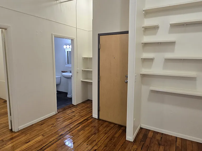 425 Cedar Ave #421-7 — Photo 4