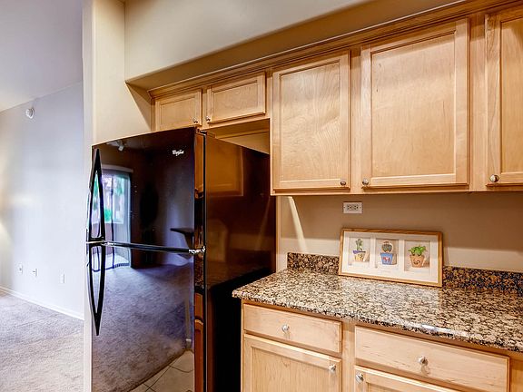 4th image of 20660 N 40th St Unit 1070