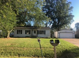 1023 Cranbrook Rd, Jackson, MI 49201