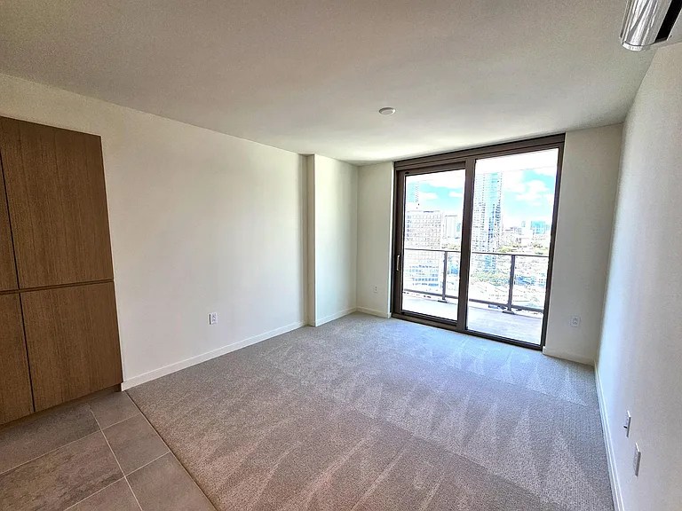 1388 Kapiolani Blvd #2004 — Photo 4