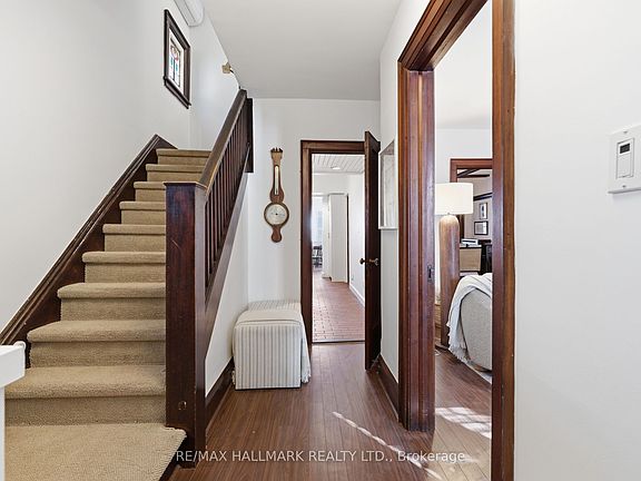 4th image of 22 Chester Hill Rd