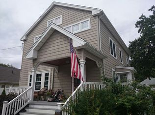 21 Wolfe St, West Roxbury, MA 02132