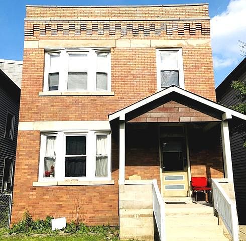1st image of 2113 S 47th Ct