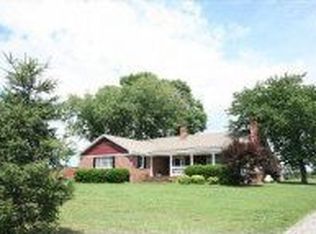 3839 Irvington Rd, Irvington, VA 22480