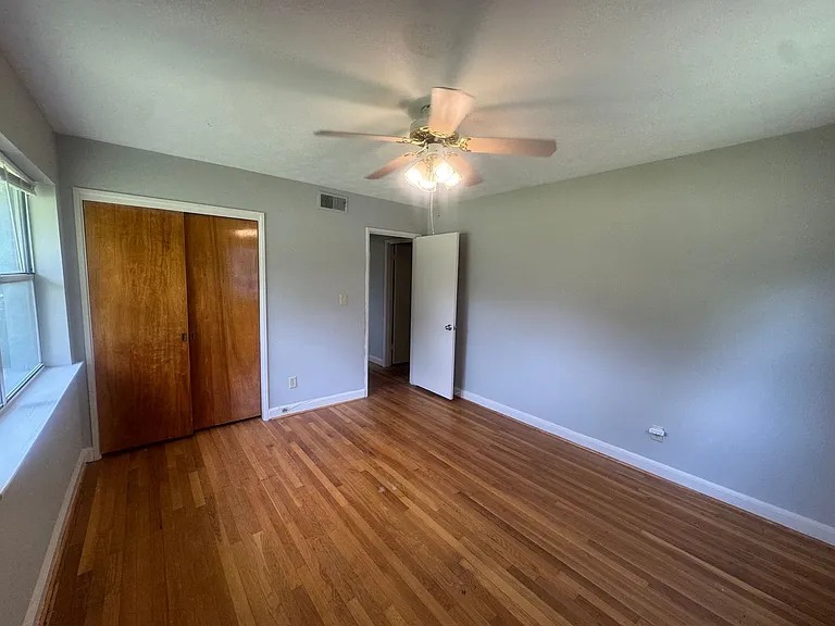 3607 S Georgetown Dr — Photo 18
