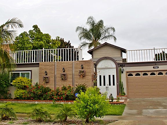 2nd image of 9362 Coronet Ave
