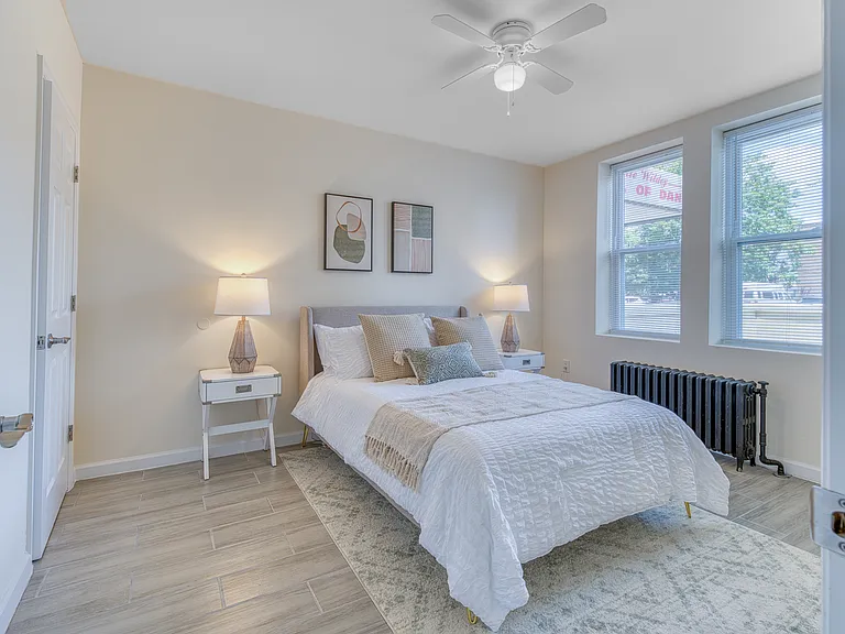 155 EVERGREEN PLACE — Photo 7