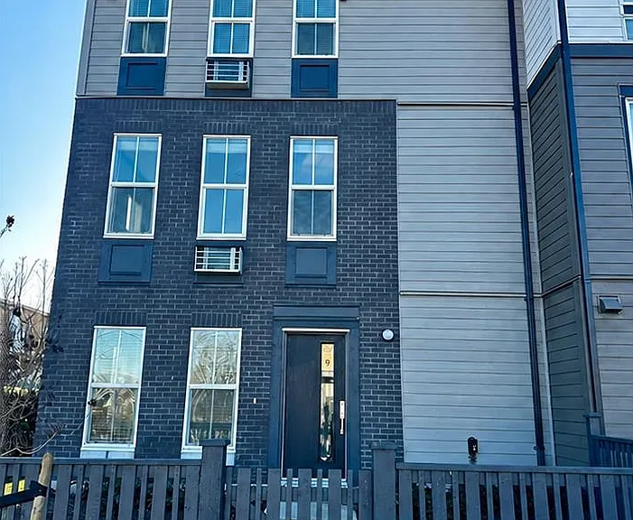 8161 201st St #9 — Photo 1