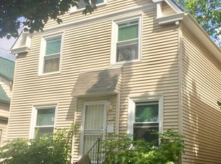 1318 N 33rd St, Milwaukee, WI 53208