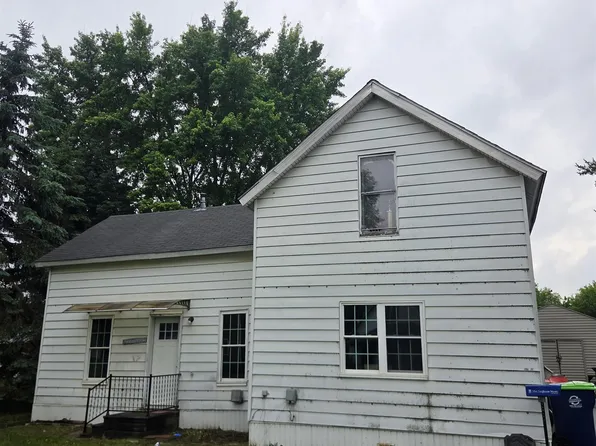 3177 Elm St, Saginaw, MI 48604