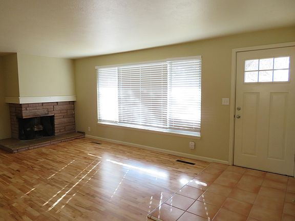 2nd image of 6812 W Ashland Dr