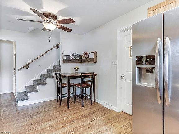 4th image of 3017 Oak St