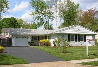 1st image of 13108 Pennypacker Ln
