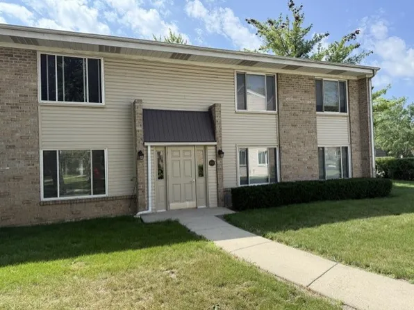 1755 Robin Walk APT C, Hoffman Estates, IL 60169