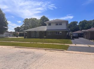 10948 S Menard Ave, Chicago Ridge, IL 60415