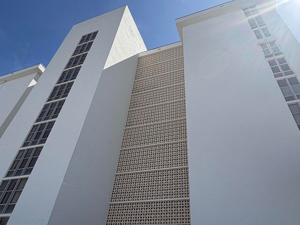 1st image of 111 S ATLANTIC Avenue #1003