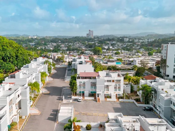 17 SAN JOSE #906, GUAYNABO, PR 00969