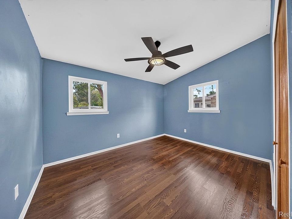 9281 Hazel St, photo 11