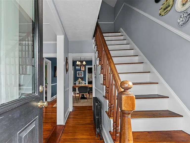 46 Hammond St — Photo 4