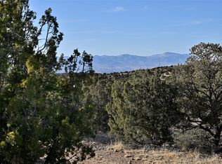 18 Via Diamante, Santa Fe, NM 87506