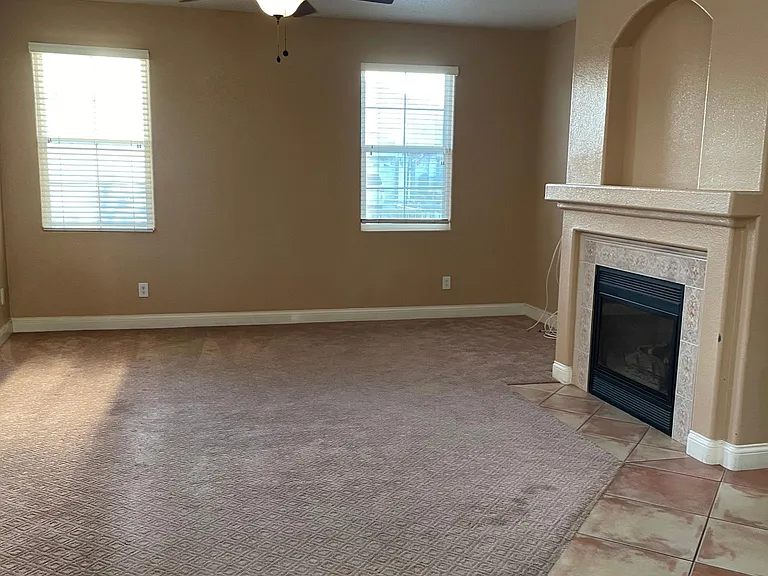 18465 Kalin Ranch Dr — Photo 11