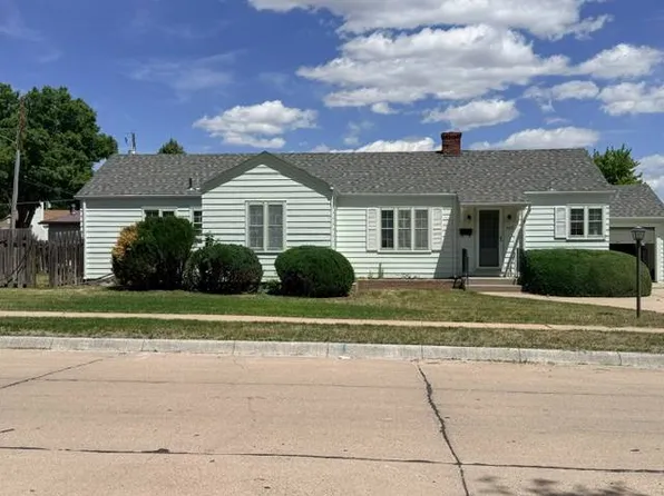 805 E A St S, Ogallala, NE 69153