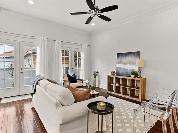 5th image of 4609 Loyola Ave