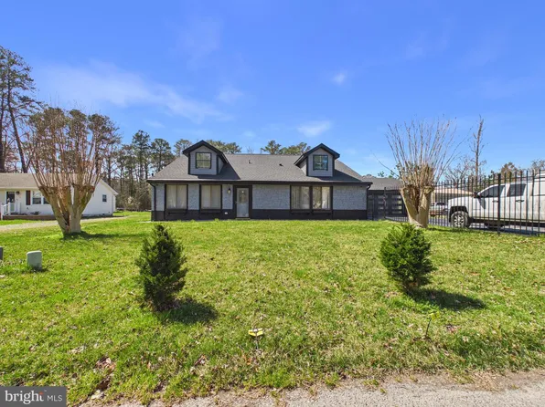 202 School St, Fruitland, MD 21826