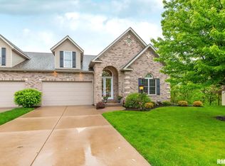 3192 Meridith Way, Bettendorf, IA 52722
