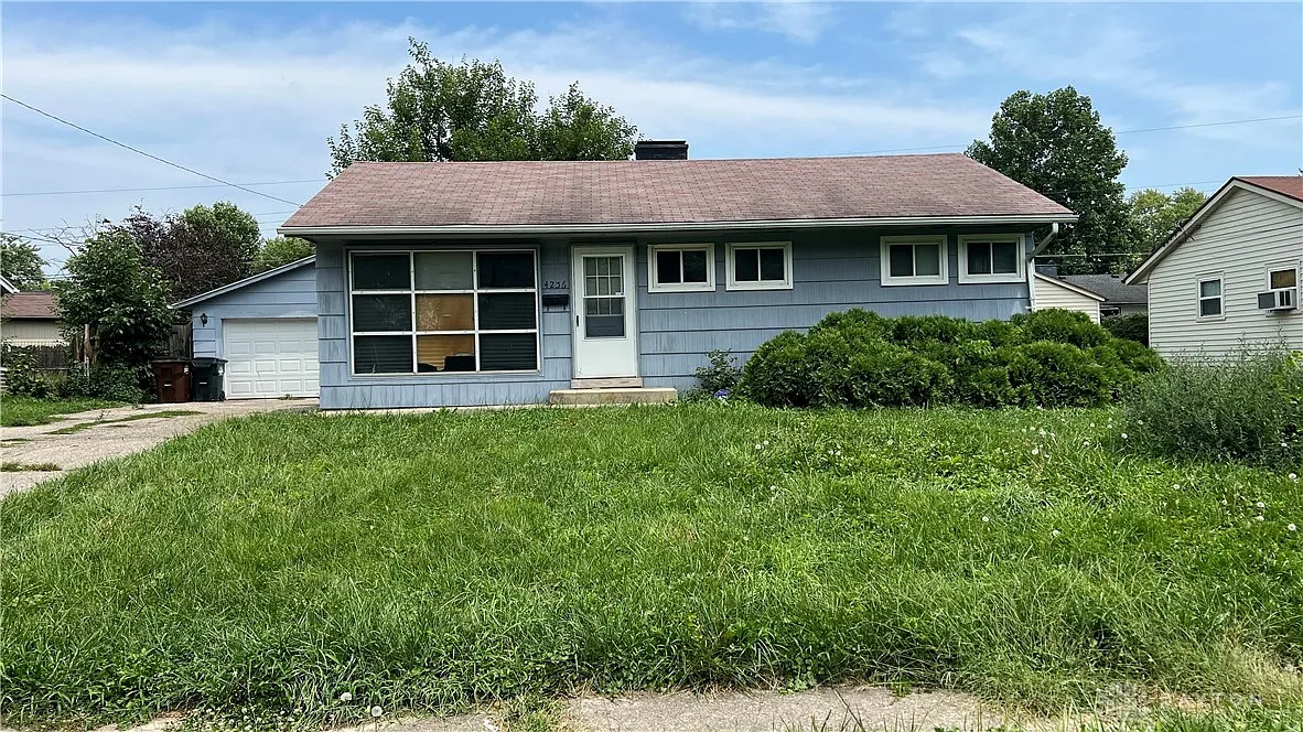 4236 Otis Dr photo 1