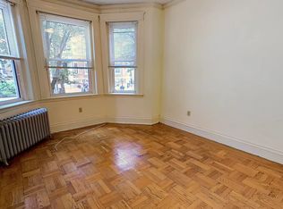 20 Queensberry St #4CP, Boston, MA 02215