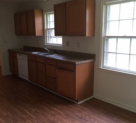4th image of 4564 Garwood Dr