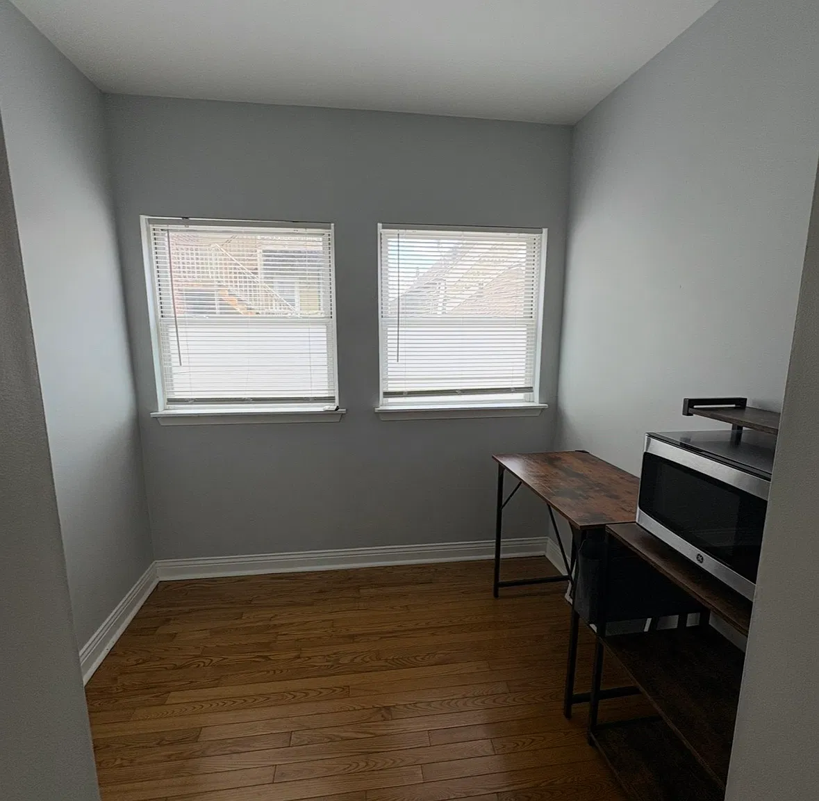 2 bed, 1100 sqft, $2,350 — Photo 3