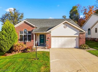 307 Eagleton Ct, Macedonia, OH 44056