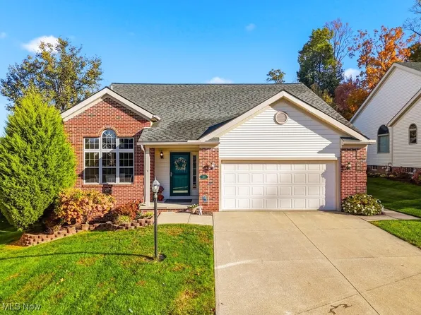 307 Eagleton Ct, Macedonia, OH 44056