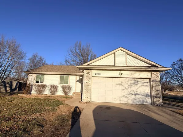2048 N Parkridge Ct, Wichita, KS 67212