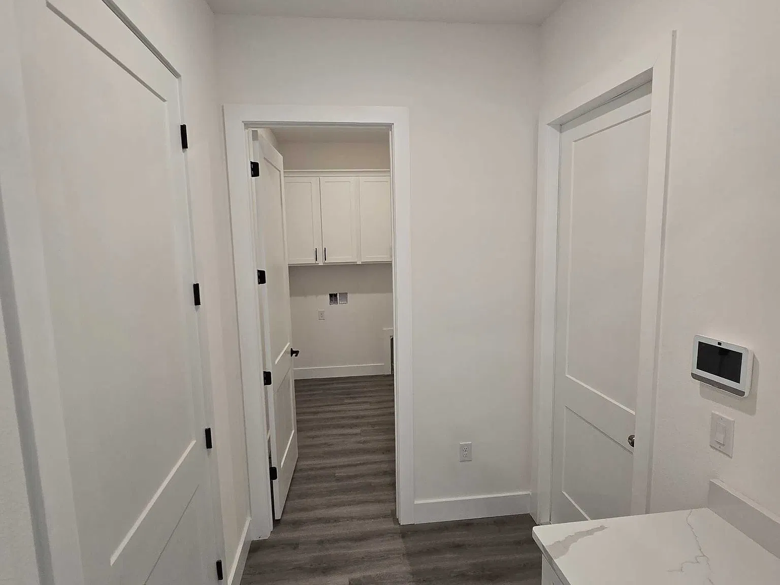 4 bed, 2487 sqft, $2,600 — Photo 4