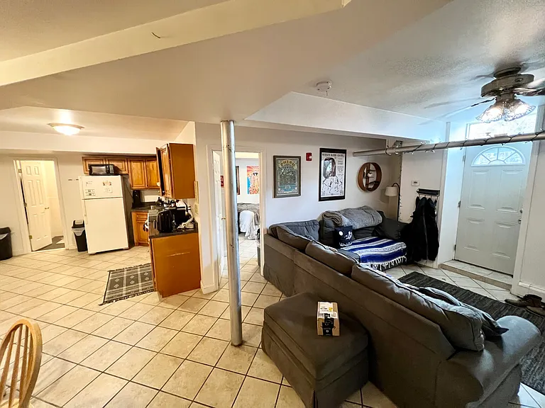 35 Cummings Rd #B — Photo 3