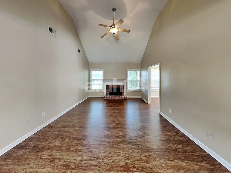 900 Cline Petty Way — Photo 8